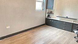 1St+2Nd Floor 3 Dbed Flat 2Bathshower Separatekitchen Separatesitting Veryneartubebusshopspark
