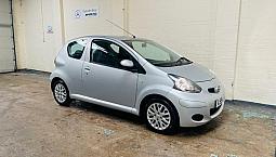 Toyota Aygo 1.0 Vvti Platinum In Stunning Condition Low Mileage Lady Doctor Owner Fsh 