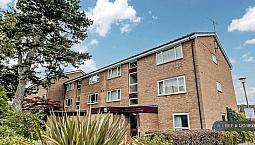 1 Bedroom Flat In Chichester Road, Croydon, Cr0 (1 Bed) (#1203893)