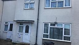 One Bedroom Ground Floor Furnished Flat Rent £900 Pcm All Bills Included.