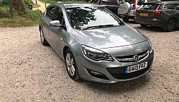 Vauxhall, Astra, Hatchback, 2013, Auto, 1956 (Cc), 5 Doors