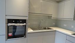 Clapton Sq, E5 - 2 Bedroom Flat With Newly Fitted  Kitchen & Bathroom