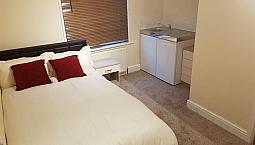 Large Double Ensuite Room Suitable For Couples In Harrow Wealdstone (Ha37St)