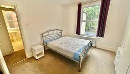 1 Bed 1 Bath/Showroom With Communal Garden - No Parking - 0.2M To Met Line - Butler Ave, Harrow Ha1