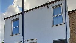 3 Bedroom Flat In Admaston Road, London, Se18 (3 Bed) (#1036206)