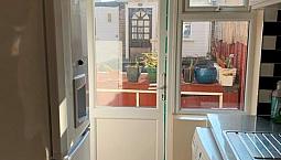 3 Bedroom House In Alfred Road, Aveley, South Ockendon, Rm15 (3 Bed) (#1179452)