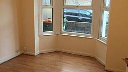 4 Bedroom House In Friars Road, London, E6 (4 Bed) (#1204812)