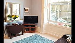 1 Bedroom Flat In Regency Court, London, Se19 (1 Bed) (#1164319)