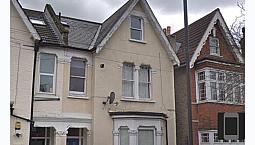 3 B/r Victorian House Conversion Streatham Common Station 5 Mins 