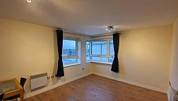 Beautiful 2Bed, 2Bathroom Flat In Spectrum Tower, Ilford High Road.ig1
