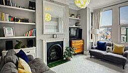 2 Bed Flat Furzedown 
