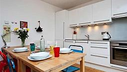 Comfortable 2 Bedrooms Bayswater