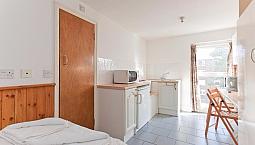 Studio Swiss Cottage Long Lets £950 Pcm All Bills And Wifi